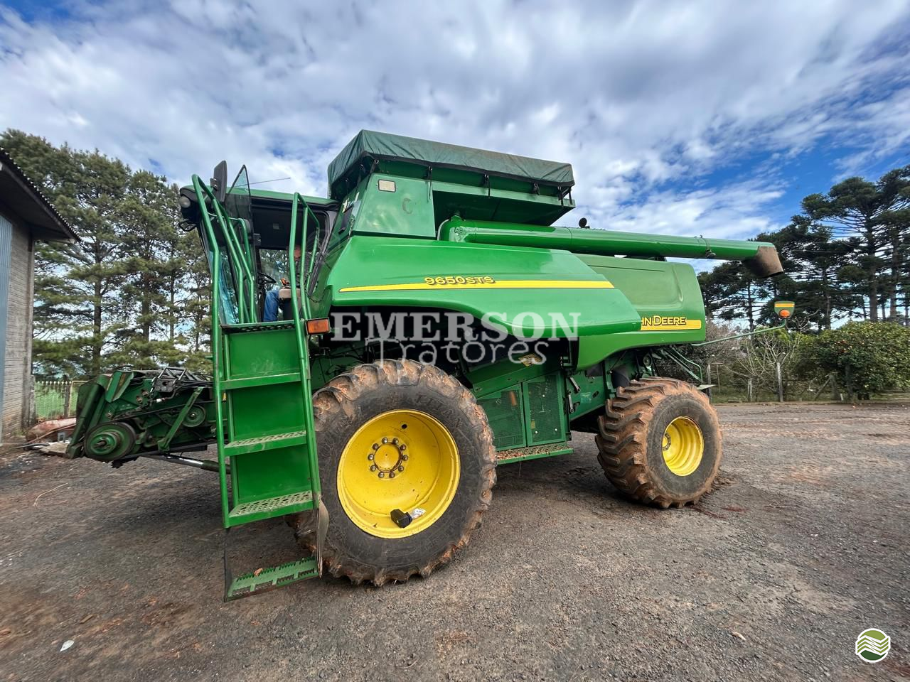 COLHEITADEIRA JOHN DEERE JOHN DEERE 9650 STS Emerson Tratores PONTA GROSSA PARANÁ PR